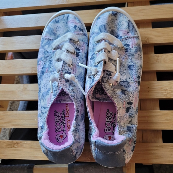 Bobs from Skechers slip on shoes. Size 7.5 - Picture 3 of 5